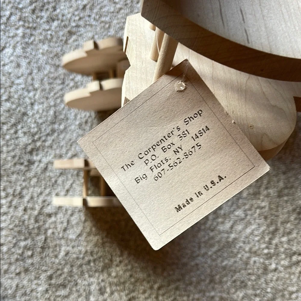 Wooden Apple Napkin Holder